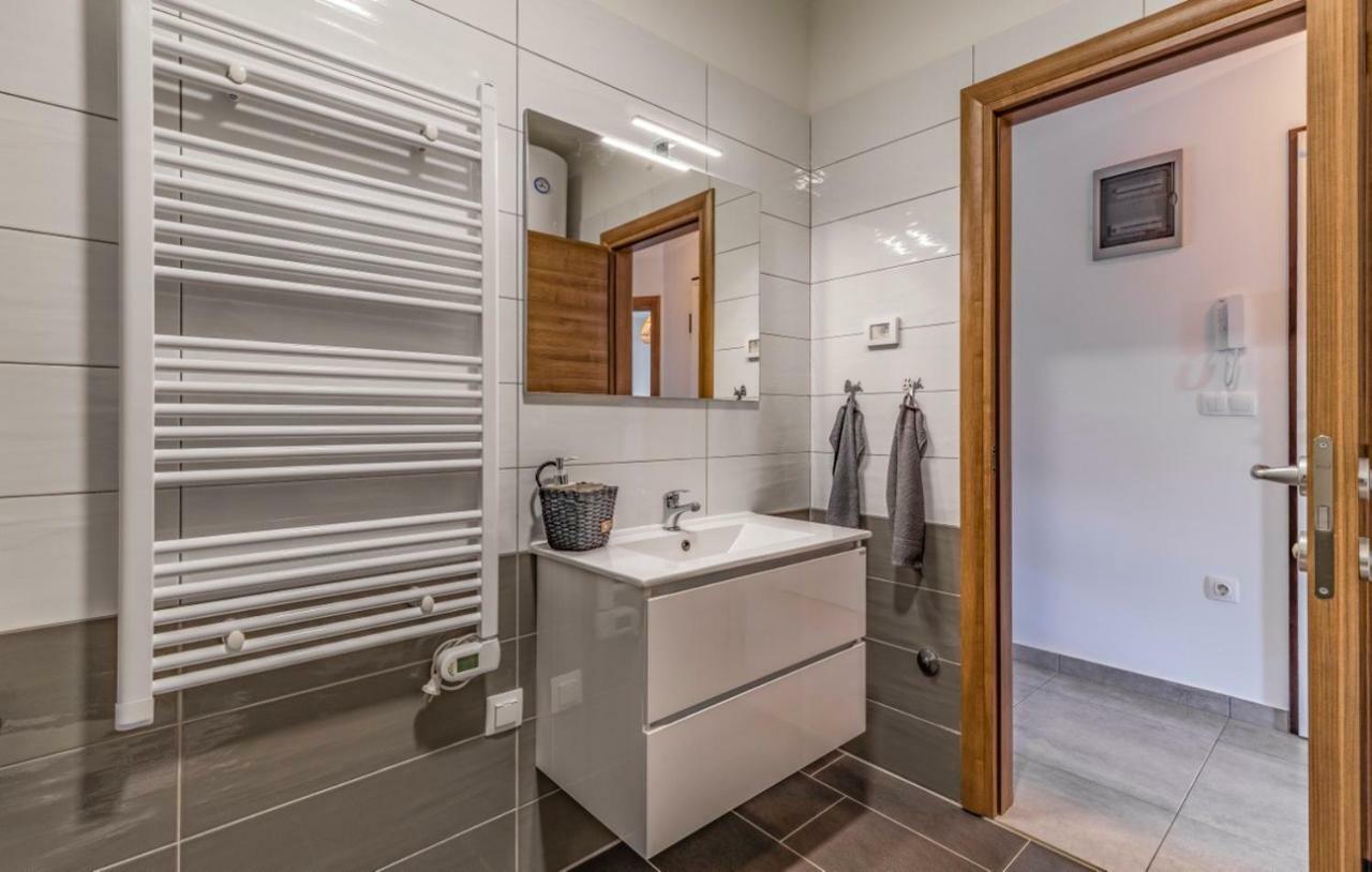 Apartment Sabina Medulin Exterior photo